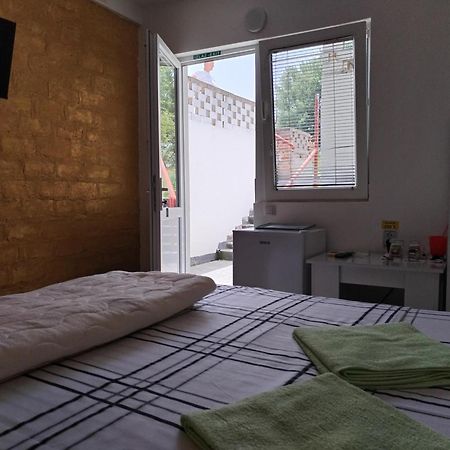 Bankers Guest House Veliko Gradište Cameră foto